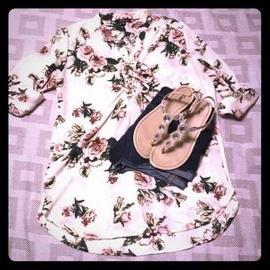 ❤️FLOWER LACEUP BLOUSE ❤️